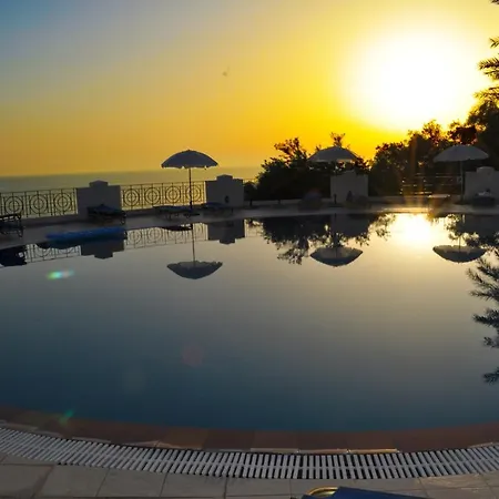 Studio Apartments Maria With Pool And Amazing View - Agios Gordios Beach Agios Gordios (Corfu) Exterior photo